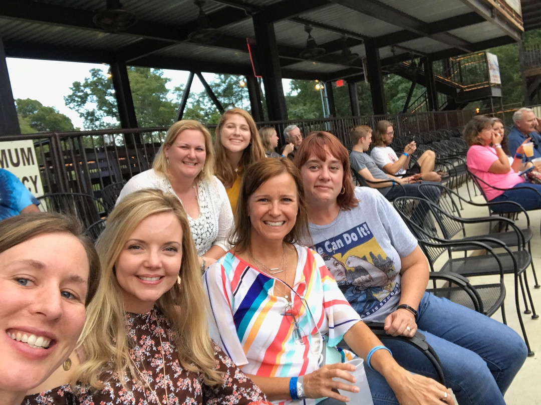 Whitewater Amphitheater-新布朗费尔斯必去景点