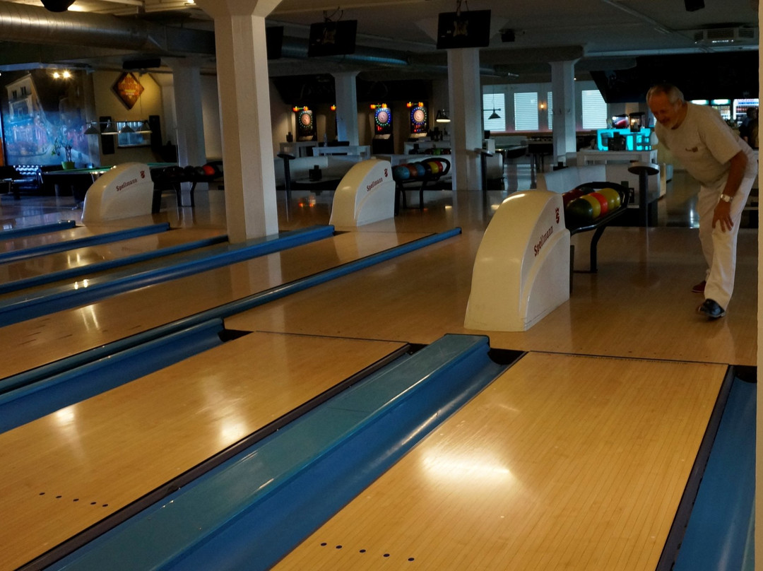 PrestigeBowling Dubendorf Zürich-Dübendorf必去景点
