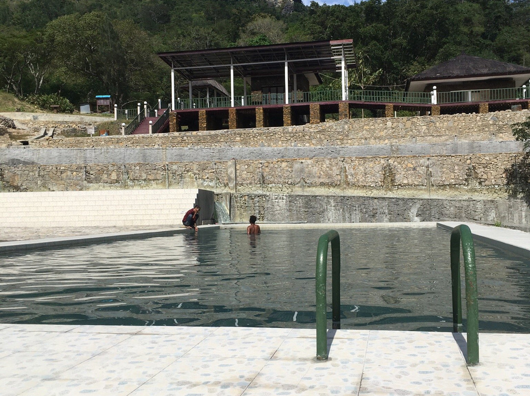 Marobo Hot Springs景点图片