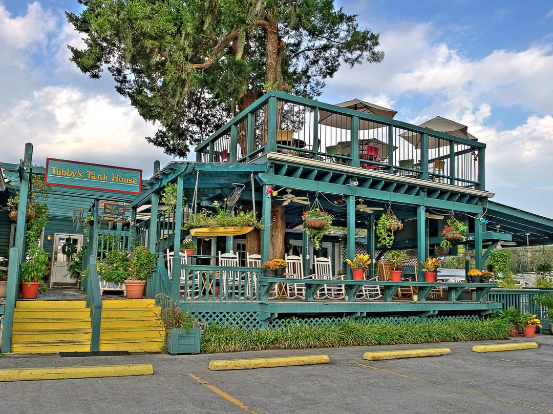 Thunderbolt餐馆和美食-Tubby's Tank House Thunderbolt