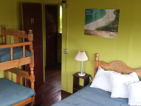Montaña Linda Hostel Orosi