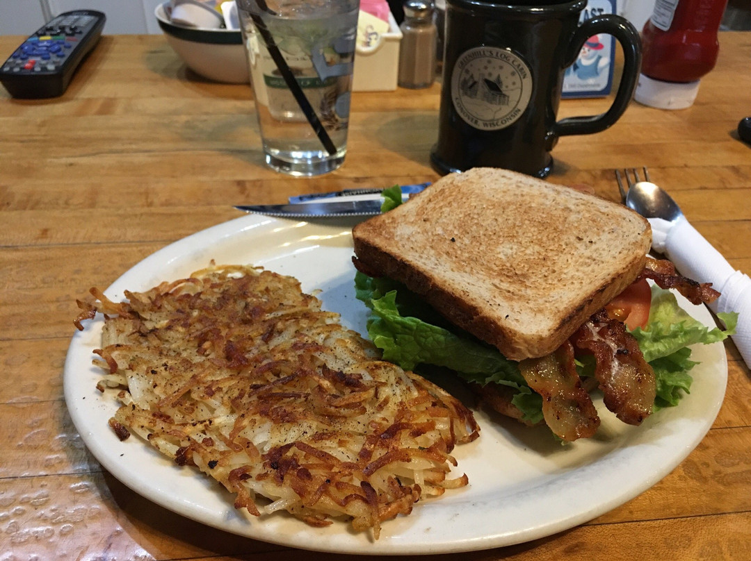 Phelps餐馆和美食-Greenhill's Log Cabin