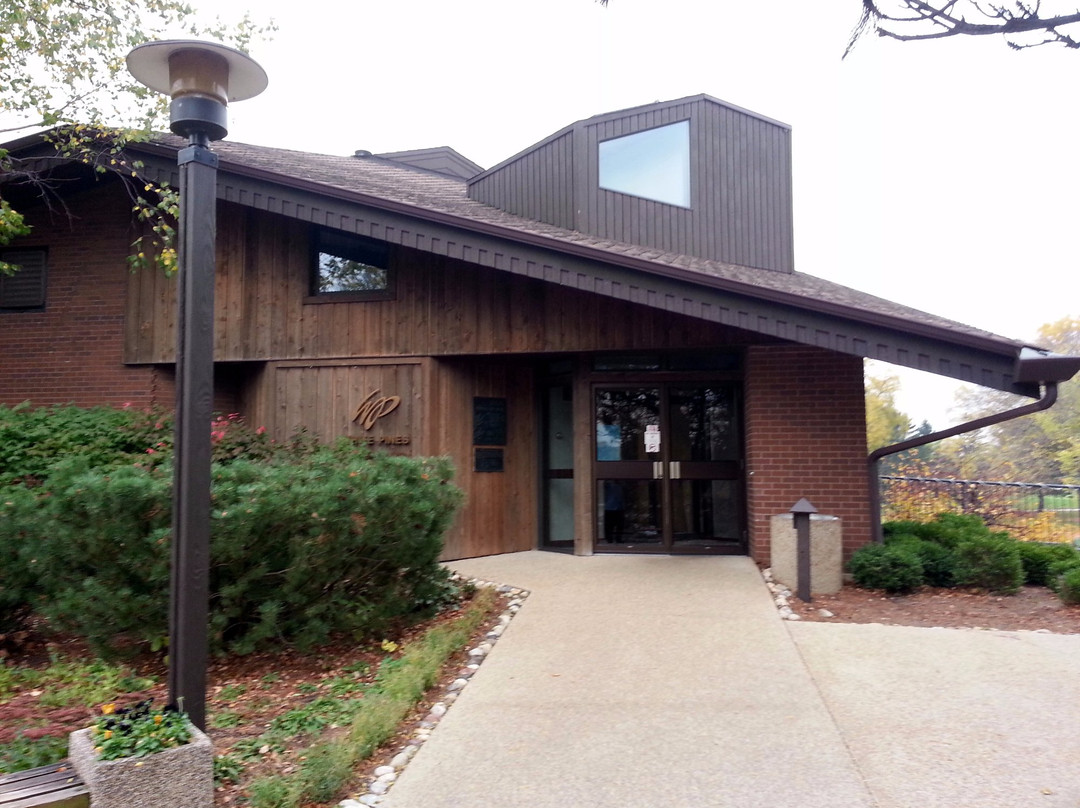 White Pines Golf Club-Bensenville必去景点