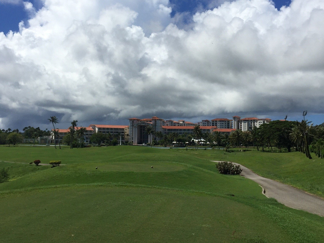 里欧皇宫乡村俱乐部-尤纳必去景点