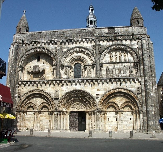 Église Saint-Nicolas景点图片