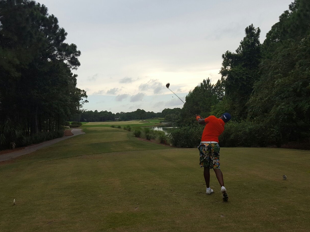 Raven Golf Club景点图片