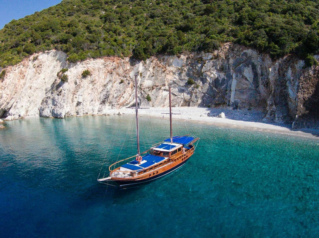 Lefkada Cruise Agios Dimitrios-Lefkada Town必去景点