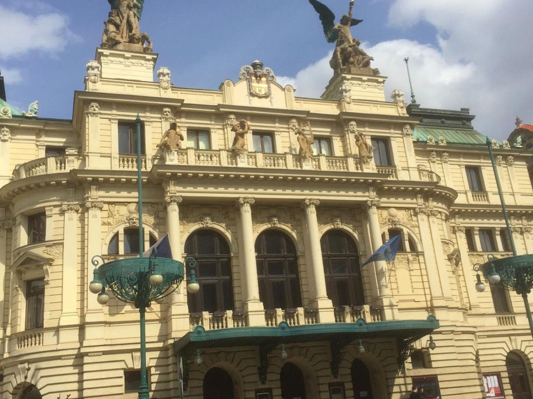 Na Vinohradech Theater-布拉格必去景点