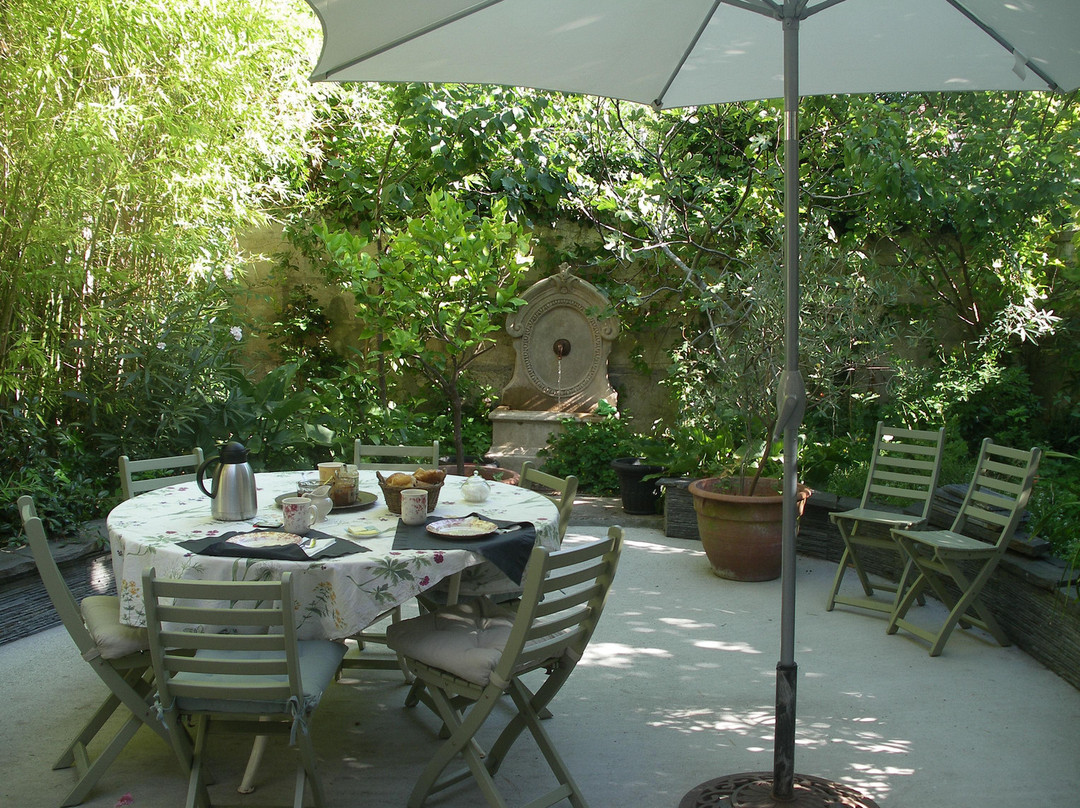 Talence酒店住宿-C'est Une Maison Bleue