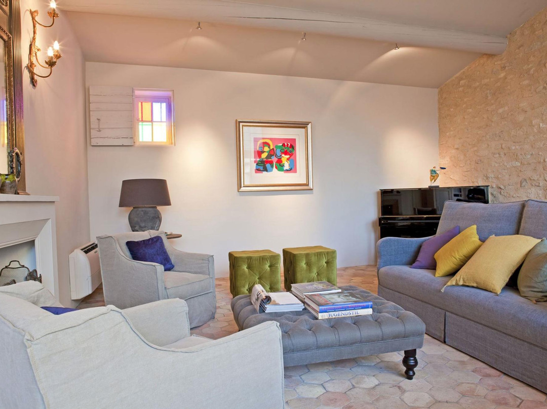 Les Portes de Crillon主图