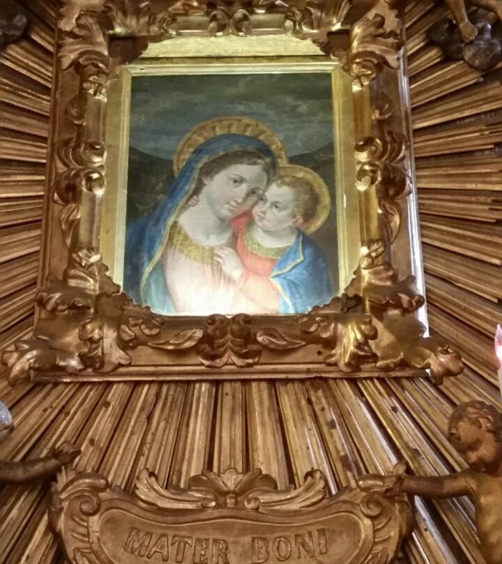 Chiesa Della Croce-塞尼加利亚必去景点