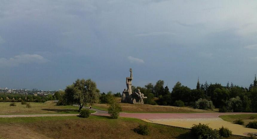 Memorial Zmiyovskaya Balka景点图片