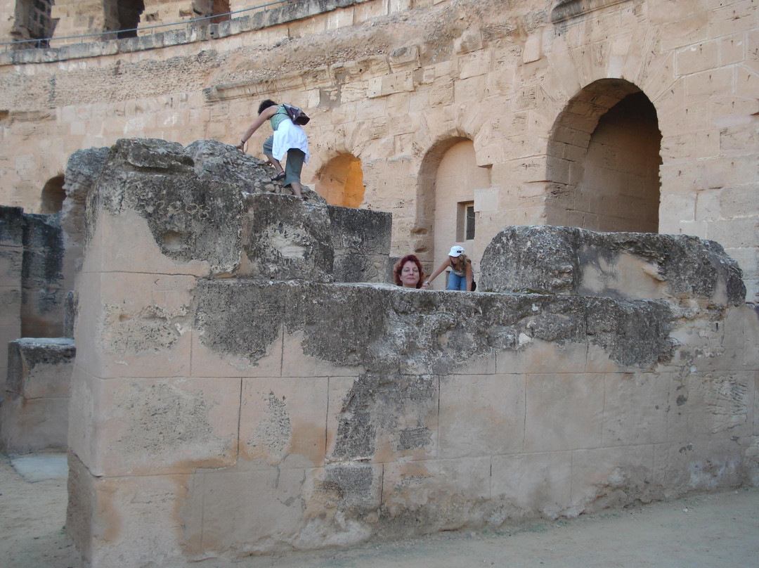 The Roman Theatre of Carthage-迦太基必去景点