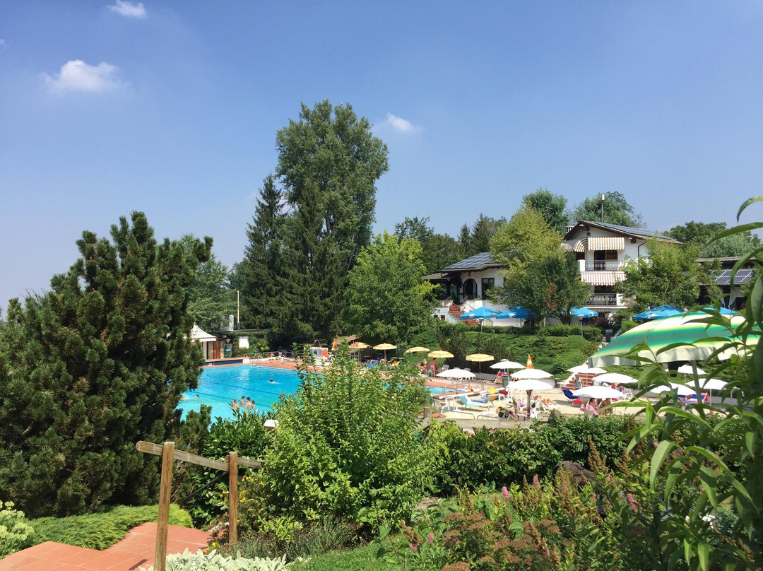 Cuenca Club Parco Piscina di Monteombraro-摩德纳必去景点