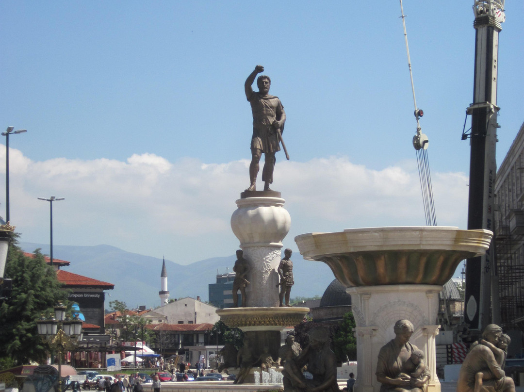 Fountain of the Mothers of Macedonia-斯科普里必去景点