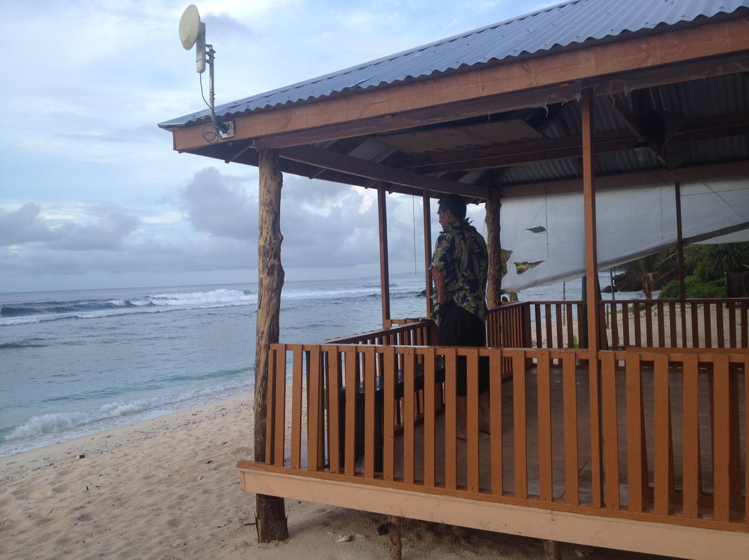 Amouli Beach Fales主图