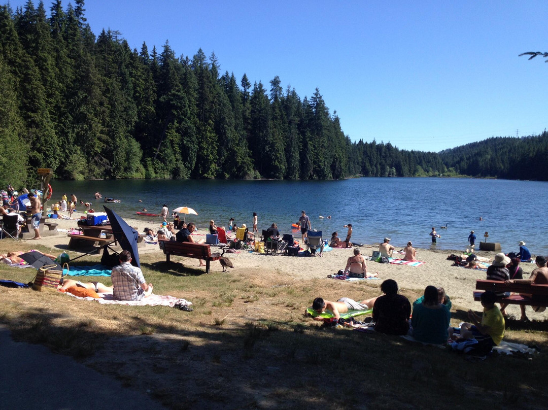 White Pine Beach-穆迪港必去景点
