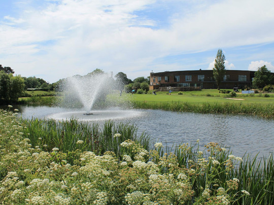Playgolf Bournemouth-伯恩茅斯必去景点