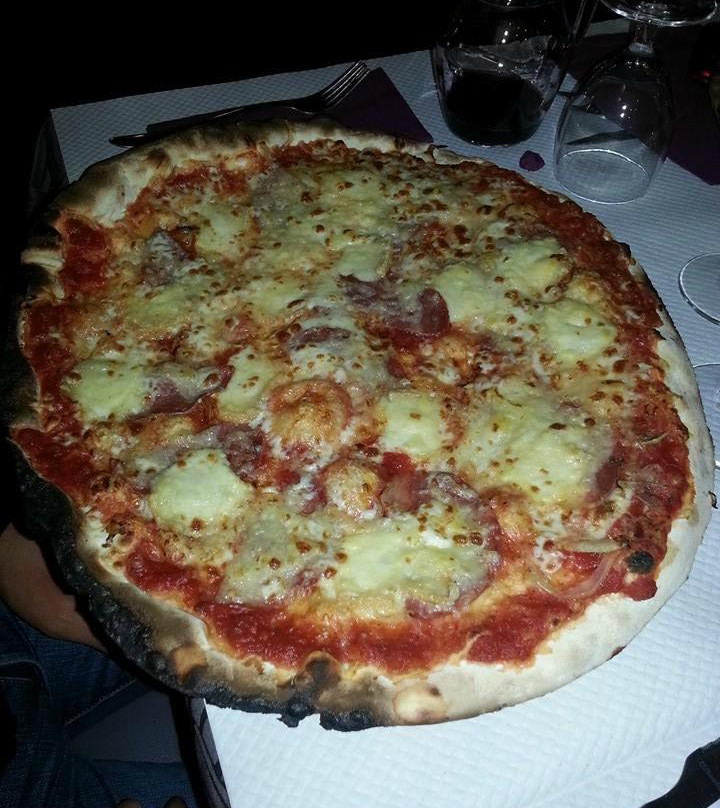 Soultzbach-les-Bains餐馆和美食-Pizzeria la Tropezienne