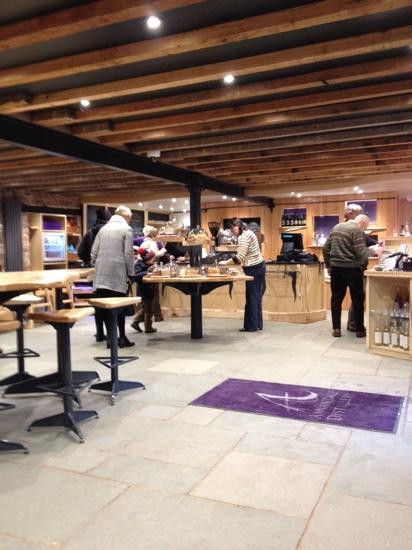 Annandale Distillery景点图片