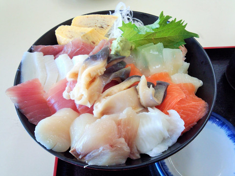 旬鮮厨房 三浦や