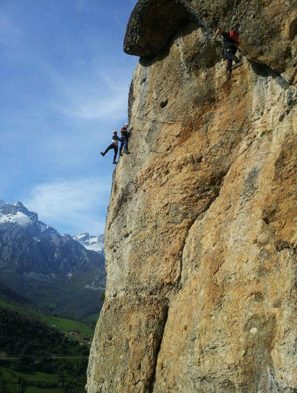 Via Ferrata de Camaleno-Camaleno必去景点