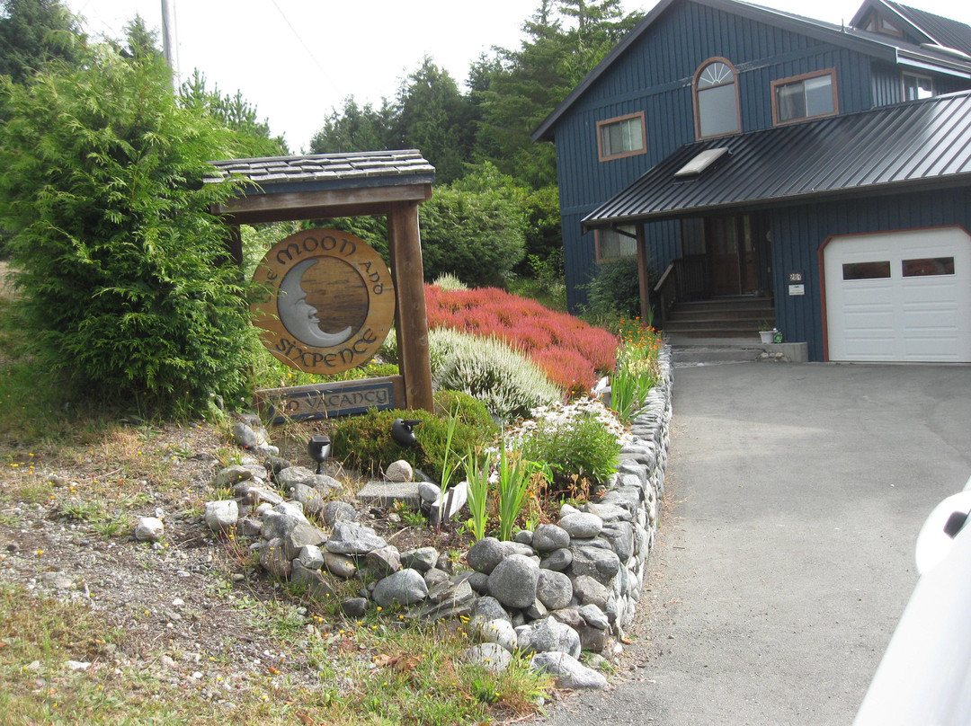Moon and Sixpence B&B