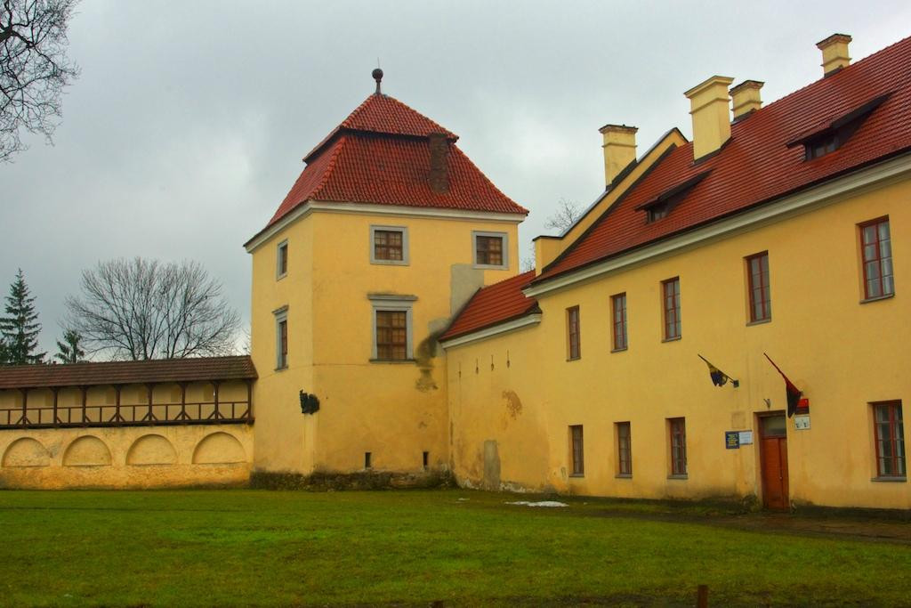 Zhovkva Castle-Zhovkva必去景点