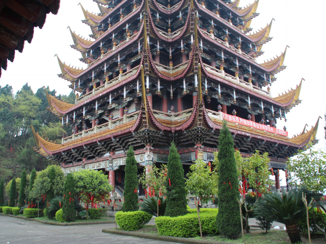 遂宁灵泉寺-遂宁市必去景点