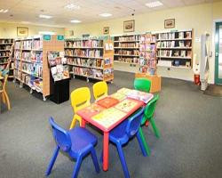 Strathfoyle Library-德里必去景点