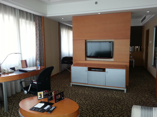 北京丽亭华苑酒店主图