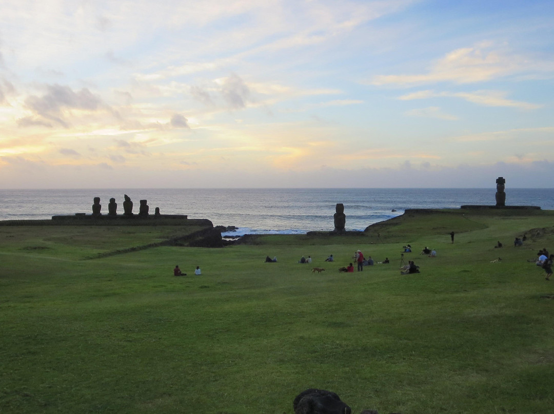 胡塔哈伊遗址-复活节岛必去景点
