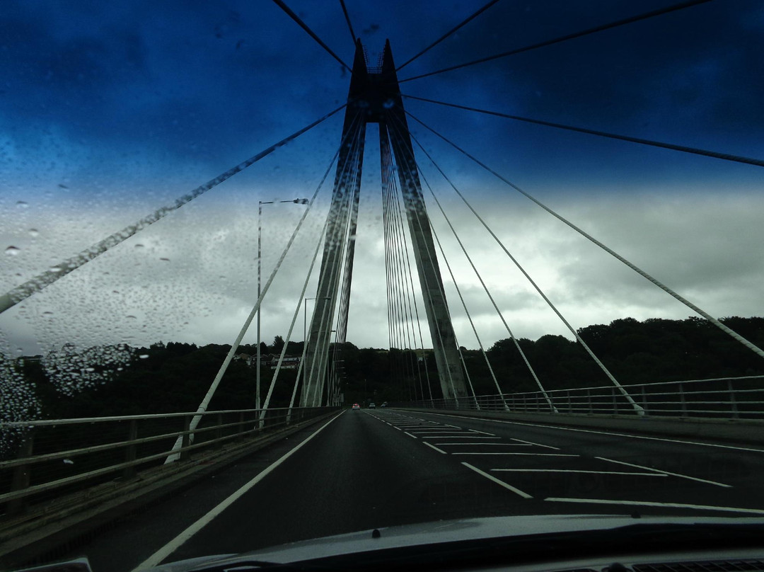 Chartist Bridge景点图片