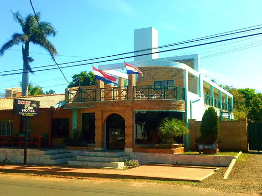 Ita Ibate酒店住宿-Dolly Palace Hotel