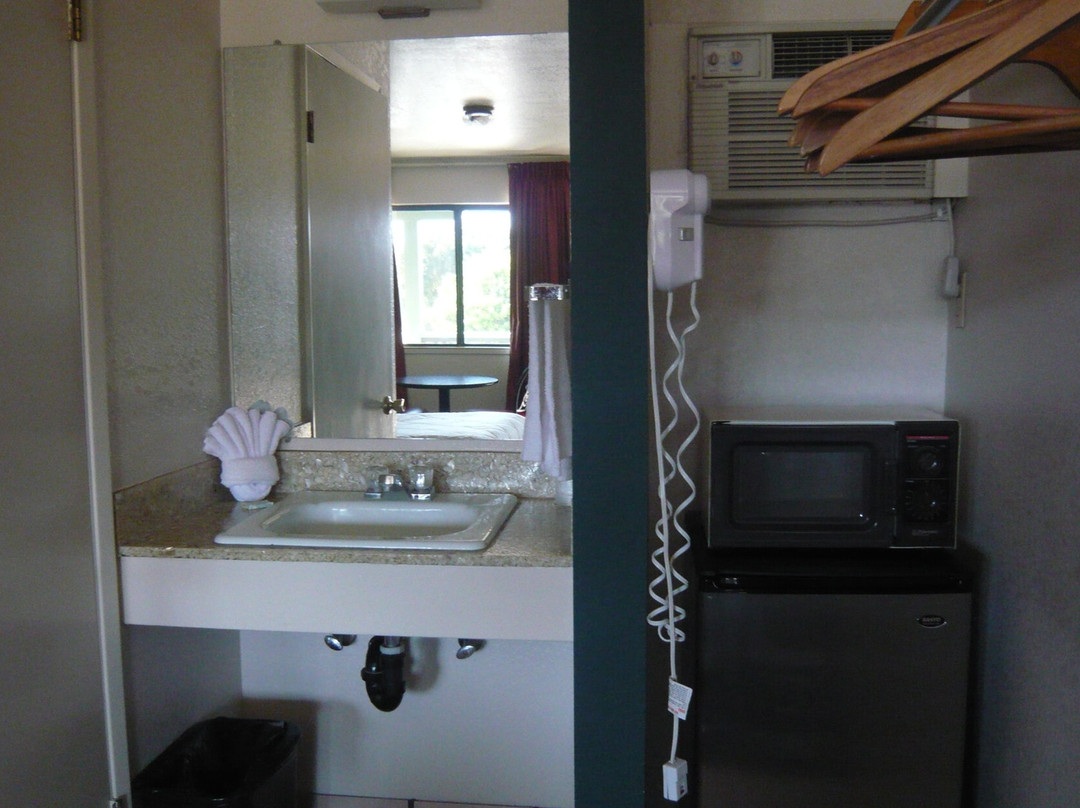 Soledad Motel 8主图