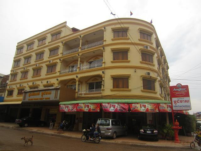 Golden Crown Guesthouse