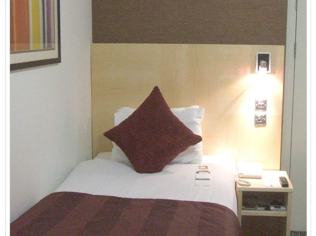 Haringey酒店住宿-大皇宫酒店