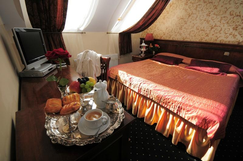 Rowing Hotel (Academia Remigum)