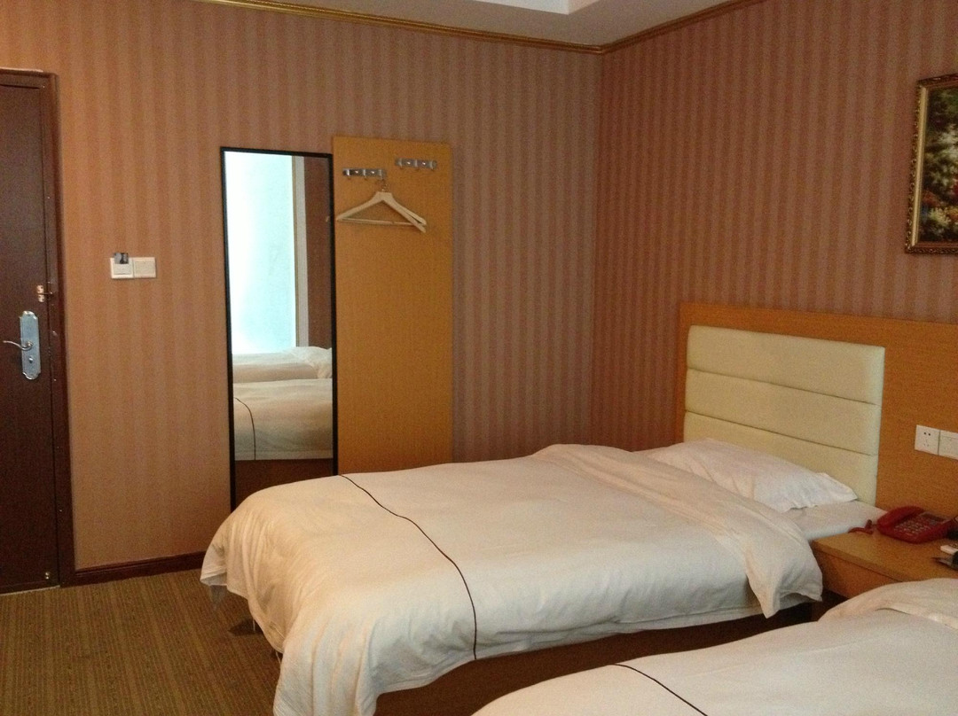 九寨沟仙池大酒店主图