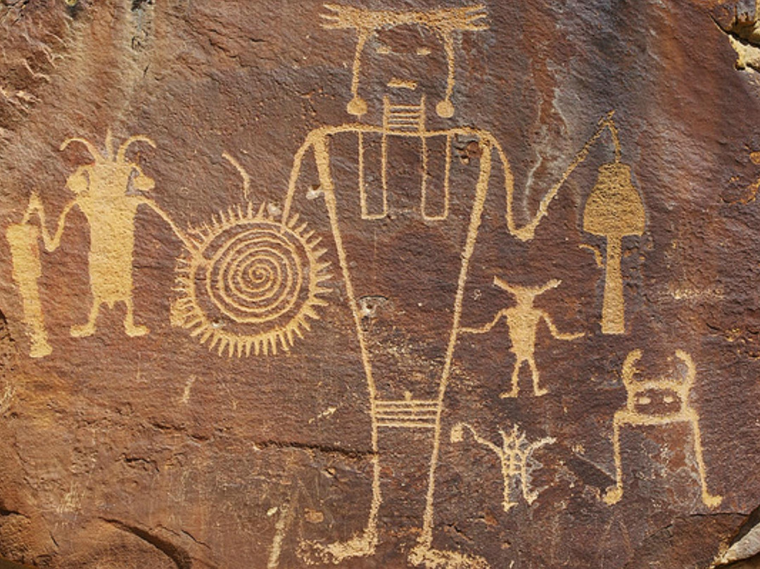 McKee Springs Petroglyphs-Jensen必去景点