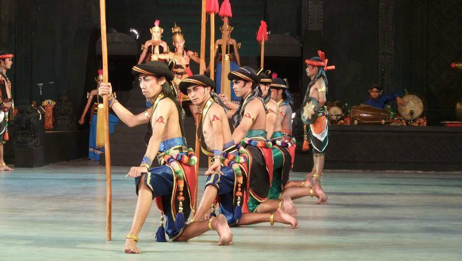 普兰巴南寺戶外舞蹈表演-Sleman必去景点