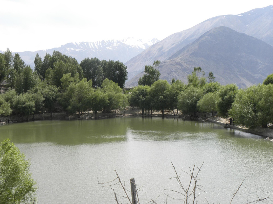 Nako Lake景点图片