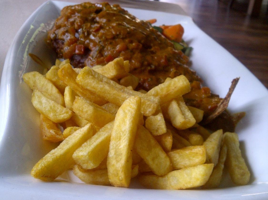 Buloba餐馆和美食-Boda Boda Restaurant, Bar & Lounge