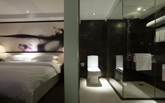 雅斯特酒店（南宁朝阳广场新民地铁站店）主图