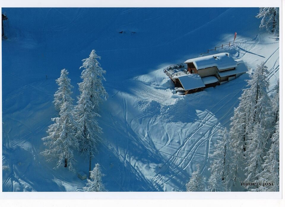 LE CHALET DE L' ECUELLE主图