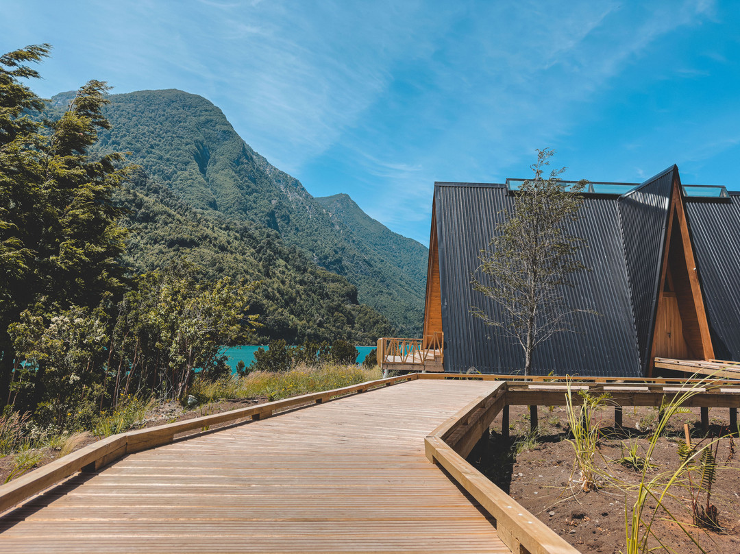 Cochamo酒店住宿-Tawa Refugio del Puelo