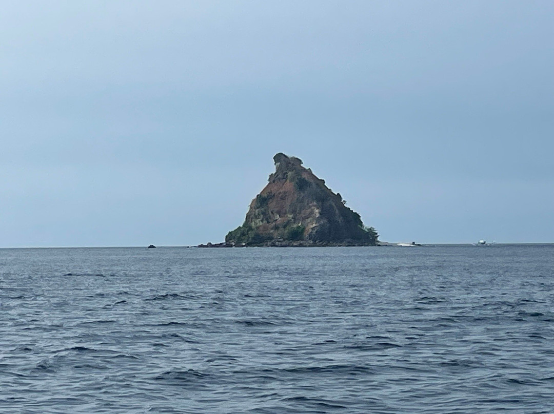 Sombrero Island景点图片