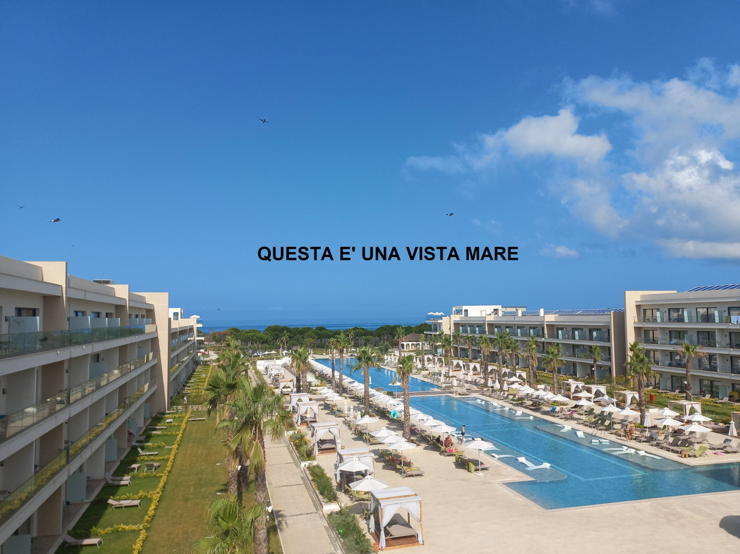 Melia Durres Albania主图