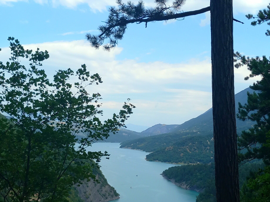 Lac de Monteynard景点图片