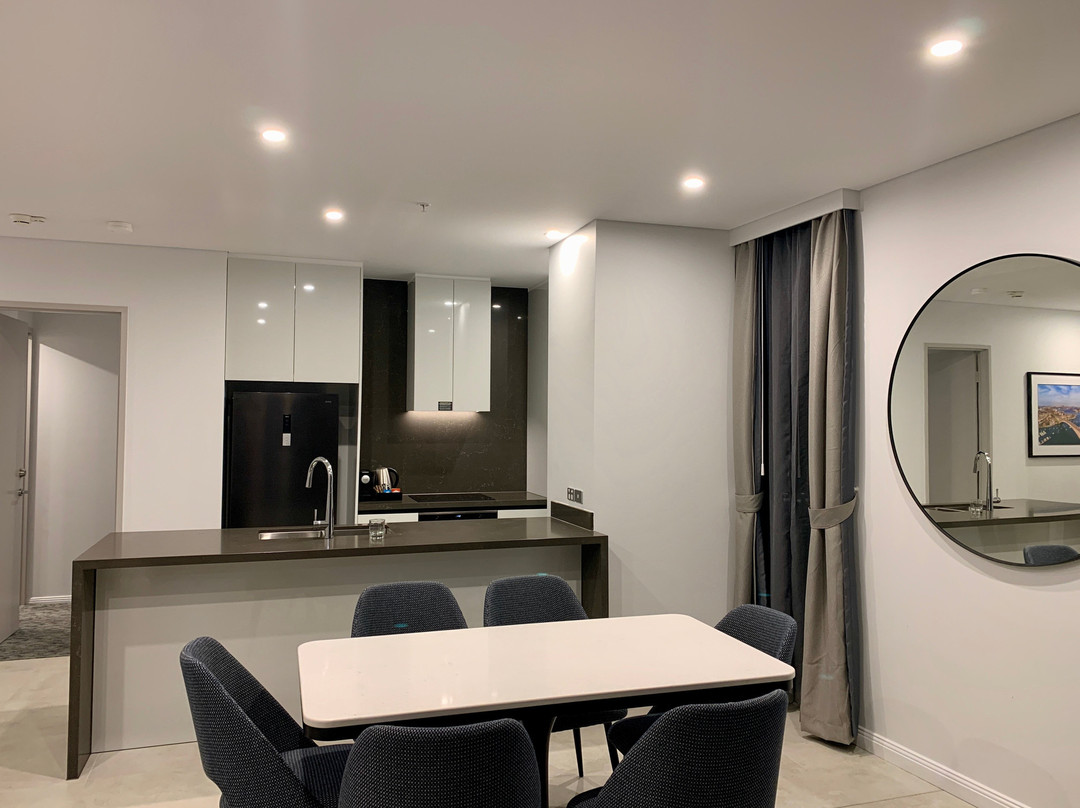 Meriton Suites George Street, Parramatta主图